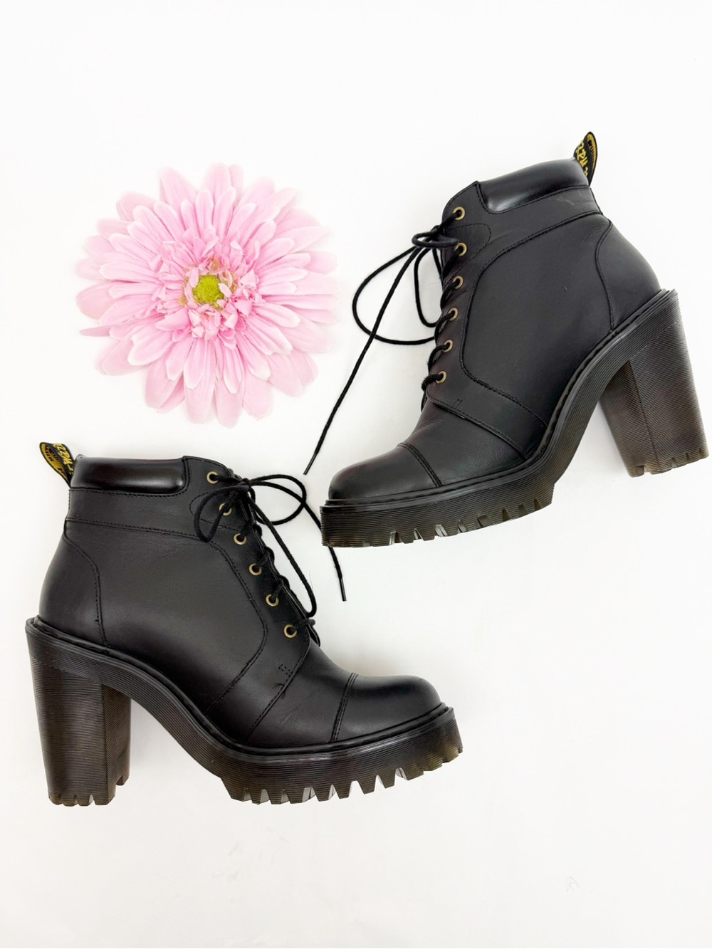 Dr. Martens Averil Leather Heeled Ankle Boots Black - Picture 8 of 14